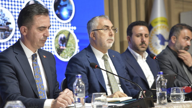 Bakan Işıkhan: Türkiye barışla yükselecek