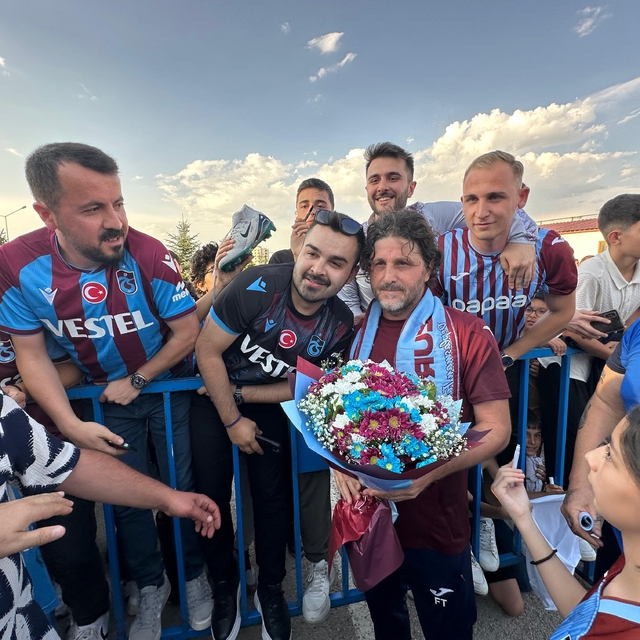 Trabzonspor, Erzurum'da taraftarıyla buluştu