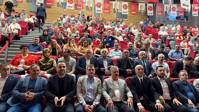 MHP Genel Sekreteri Büyükataman, Bursa'da partisinin üye katılım toplantısında konuştu: