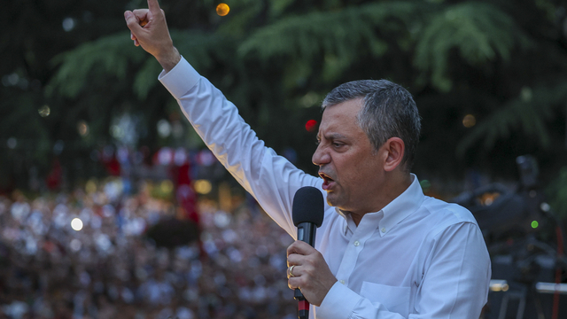 CHP Genel Başkanı Özgür Özel, Trabzon'daki mitingde konuştu: