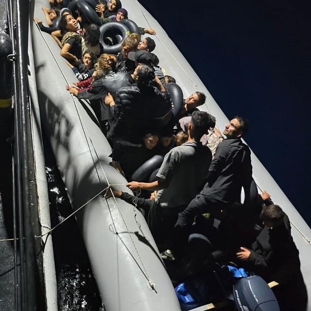 Çanakkale'de 38 düzensiz göçmen yakalandı