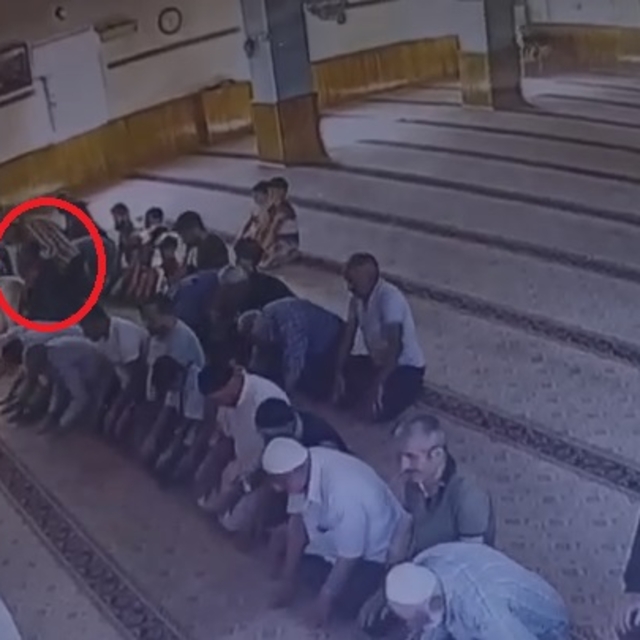 Camideki cinayetin güvenlik kamerası görüntüleri ortaya çıktı