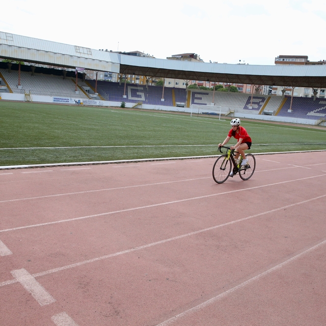 Balkan şampiyonu genç milli triatloncu, yeni uluslararası başarılara odakla...