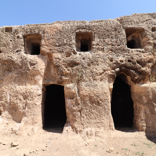 Şanlıurfa'da bulunan kaya kilisesi kayıt altına alındı
