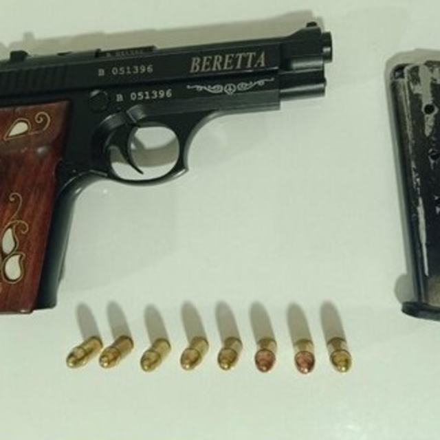 Bingöl'de ruhsatsız tabanca ele geçirildi