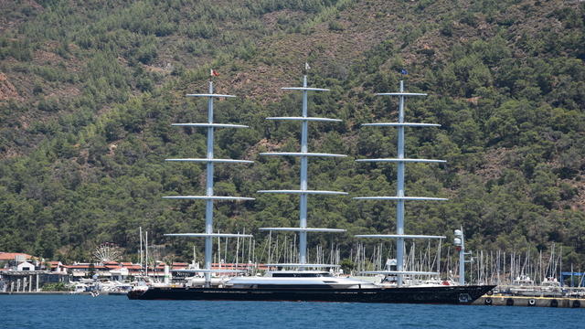 "Maltese Falcon" isimli lüks yat Marmaris'te