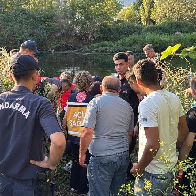 Eskişehir'de Sakarya Nehri'ne giren 2 kişi boğuldu