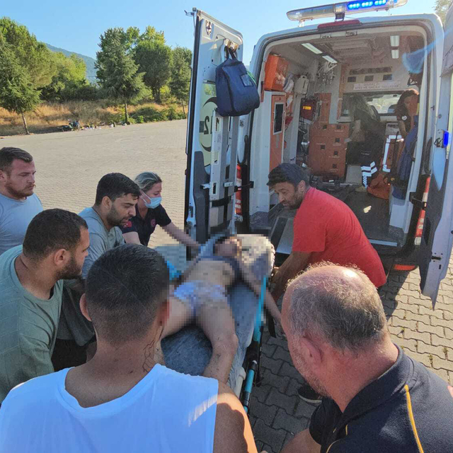 Sapanca Gölü'ne giren çocuk boğuldu