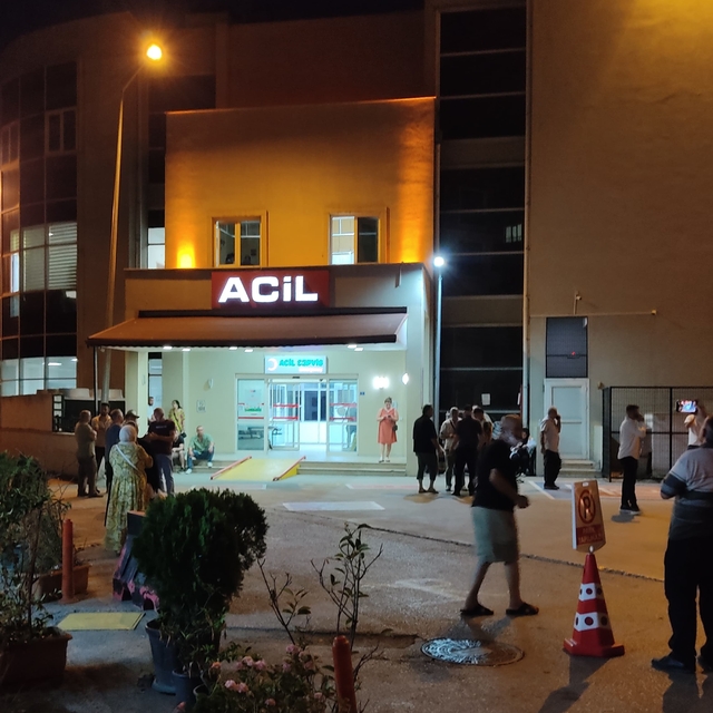 Yalova'da düğünde tavuklu pilav yiyen yaklaşık 100 davetli hastanelik oldu