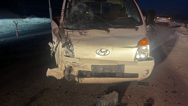 Balıkesir'de zincirleme trafik kazasında 1 kişi öldü, 7 kişi yaralandı