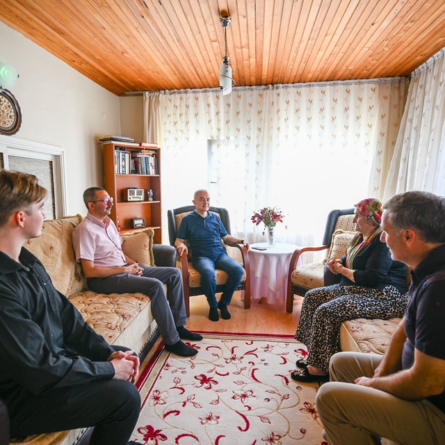 Kırklareli Valisi Turan, ziyaretlerde bulundu