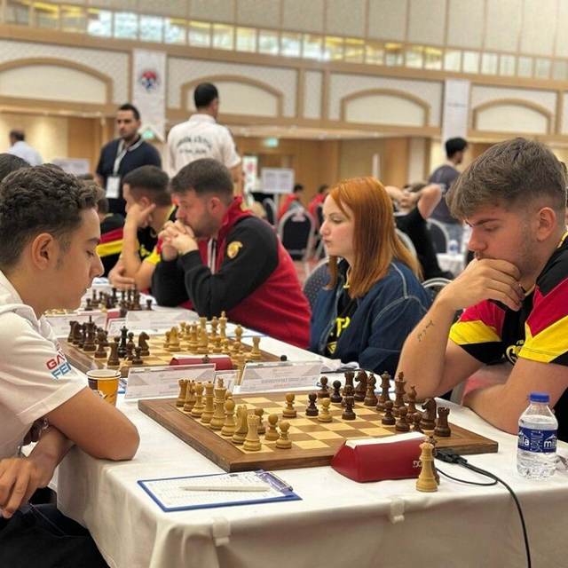 Göztepe Satranç Takımı Süper Lig'de