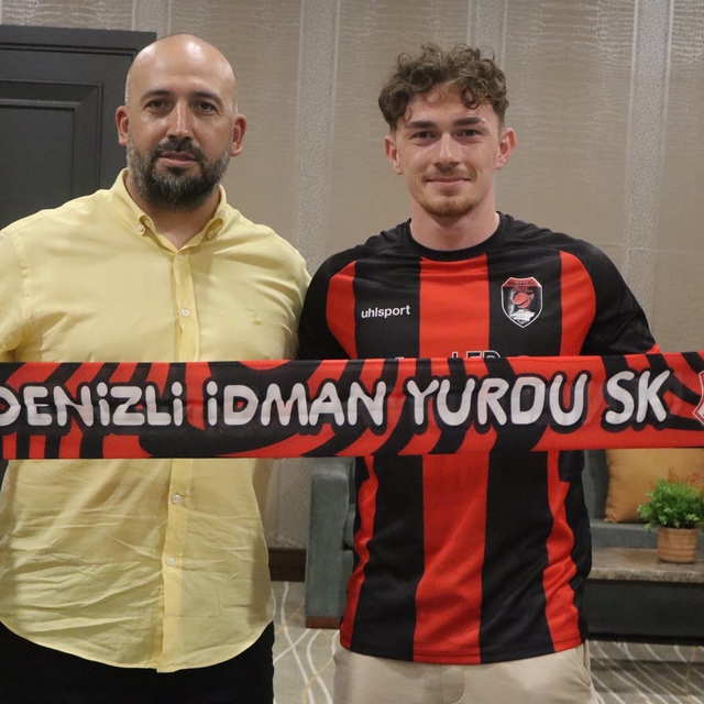 Denizli İdman Yurdu'nda sağ bek tamam