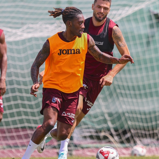 Trabzonspor günün ilk çalışmasını gerçekleştirdi