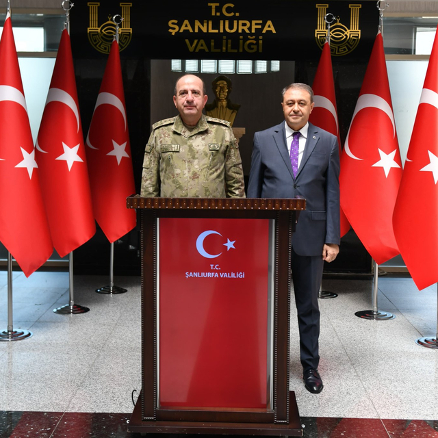 2. Ordu Komutanı Orgeneral Ergün, Şanlıurfa Valisi Şıldak'ı ziyaret etti