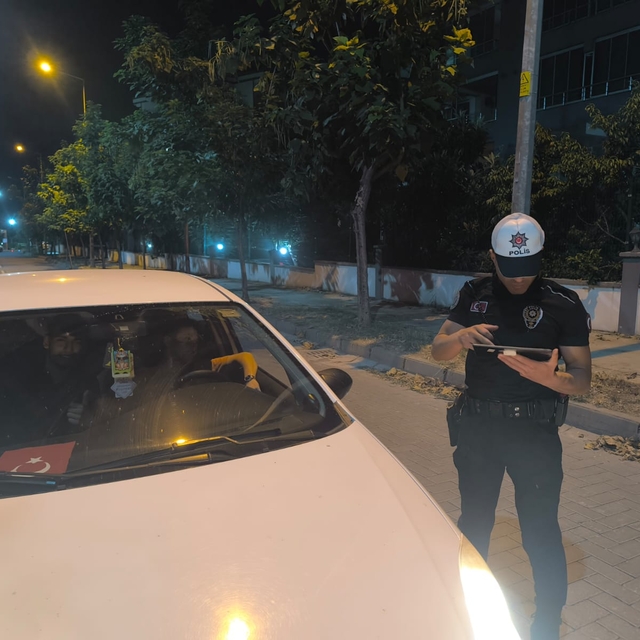 Manisa'da asayiş operasyonunda 1 kişide uyuşturucu bulundu