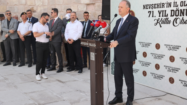 Nevşehir'in il oluşunun 71. yılı dolayısıyla fotoğraf sergisi açıldı