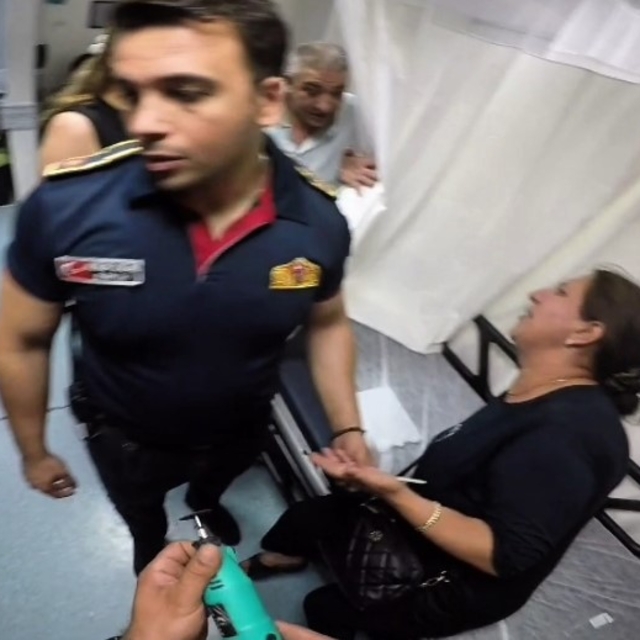 Parmağa sıkışan yüzüğü itfaiye çıkardı