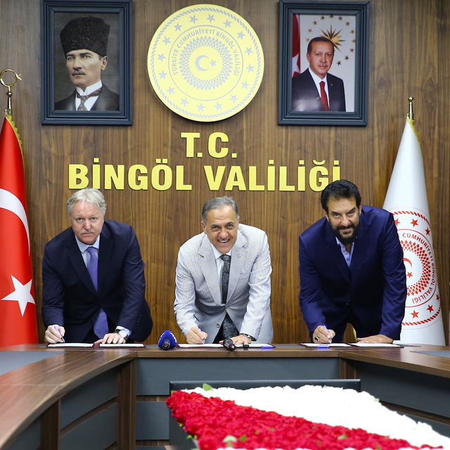 Bingöl'de hayırsever iş insanı 8 derslikli okul yaptıracak