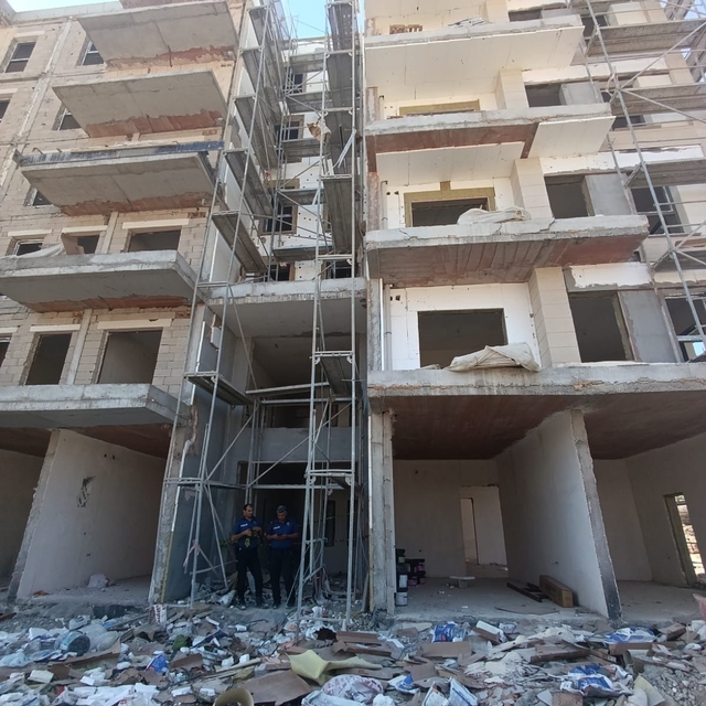 Gaziantep'te yüksekten düşen inşaat işçisi ağır yaralandı