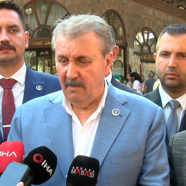 Destici: PKK'nın uzantılarıyla birlikte DEM Parti de kendini feshedecek
