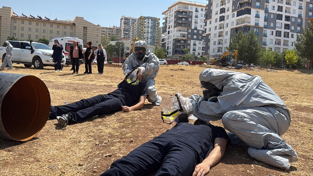 Siirt'te hastanede KBRN tatbikatı yapıldı