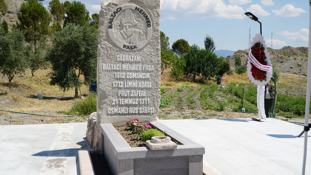 Çorum'da Baltacı Mehmed Paşa için anıt mezar yapıldı