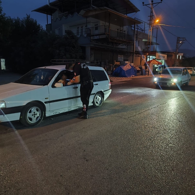 Kozan'da "güven uygulaması" yapıldı