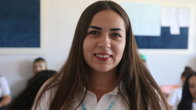 Rus eczacı Türkçe öğrenmek için işinden istifa etti