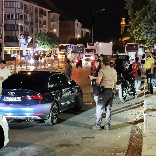 Edirne'de asayiş ve trafik denetimi yapıldı