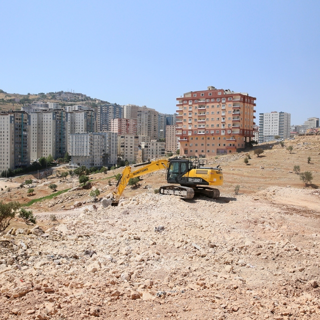 Mardin'de trafik yükünü azaltacak alternatif yol için çalışmalar başladı