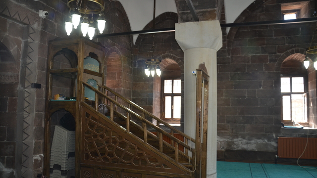 Muş'ta restore edilen tarihi Murat Paşa Camisi yeniden ibadete açılacak