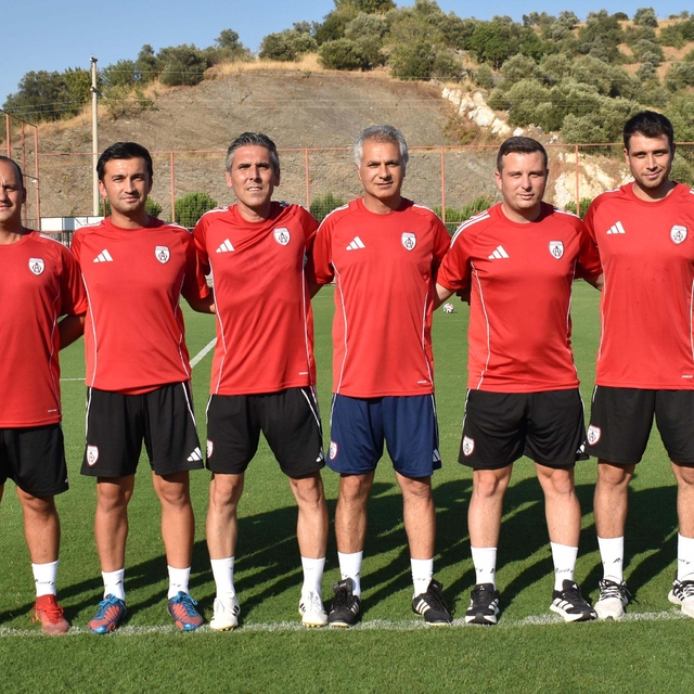 Altınordu Namet Ateş'le devam