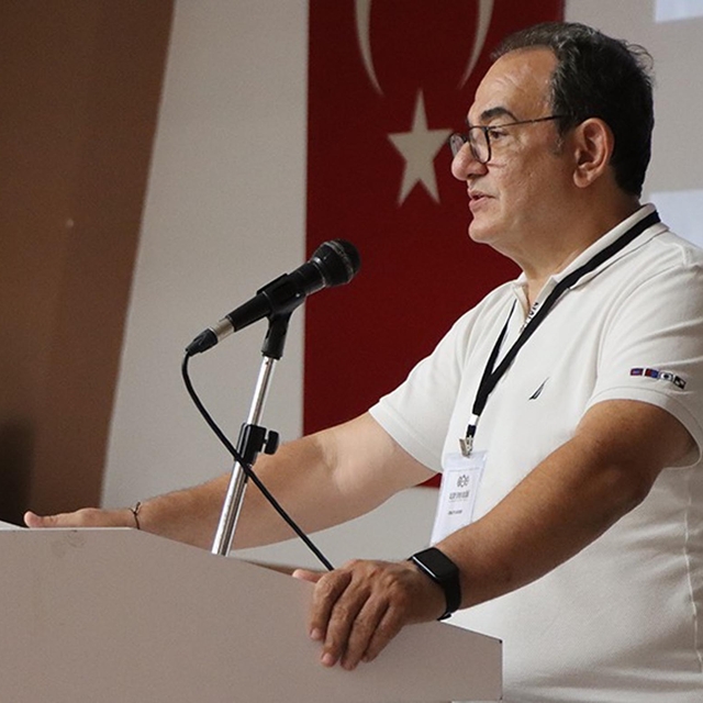 Altay'da başkan Gürüz'ün taraftarla arası gerildi