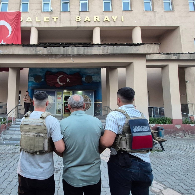 Hakkari'de hakkında 22 yıl 6 ay hapis cezası bulunan hükümlü yakalandı