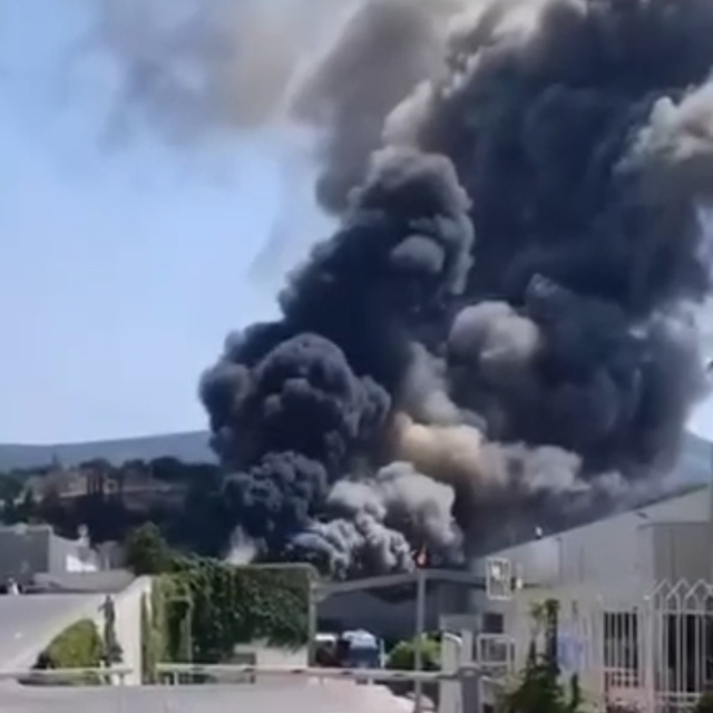 Bursa'da otomotiv fabrikasında yangın