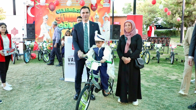 Bitlis'te 25 çocuk için sünnet şöleni düzenlendi