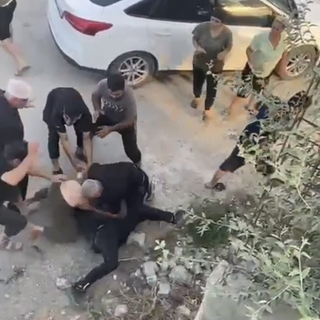 Kavgayı ayırmaya çalışan 1 kişiyi öldürüp, 3 kişiyi yaralayan 7 şüpheli yak...