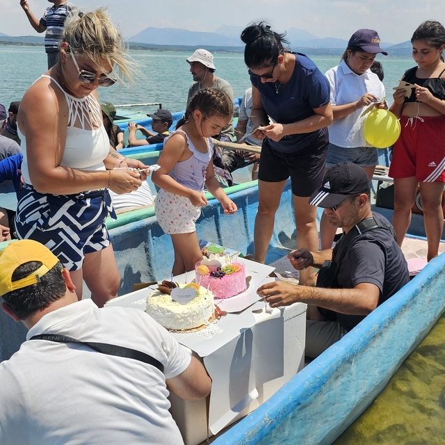 Beyşehir Gölü'ndeki ada doğa tutkunlarının da gözdesi oldu