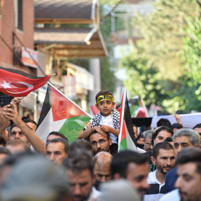 Şanlıurfa'da Gazze'ye destek yürüyüşü yapıldı