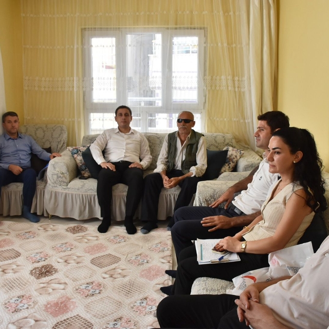 Sason Kaymakamı Başar şehit yakınları ve gazileri ziyaret etti