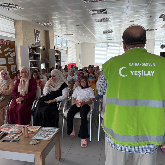 Yeşilay Bafra Temsilciliğinden gençlere "bağımlılık farkındalık eğitimi"