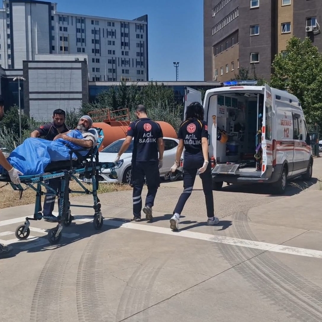 Ambulans helikopter felç geçiren hasta için havalandı