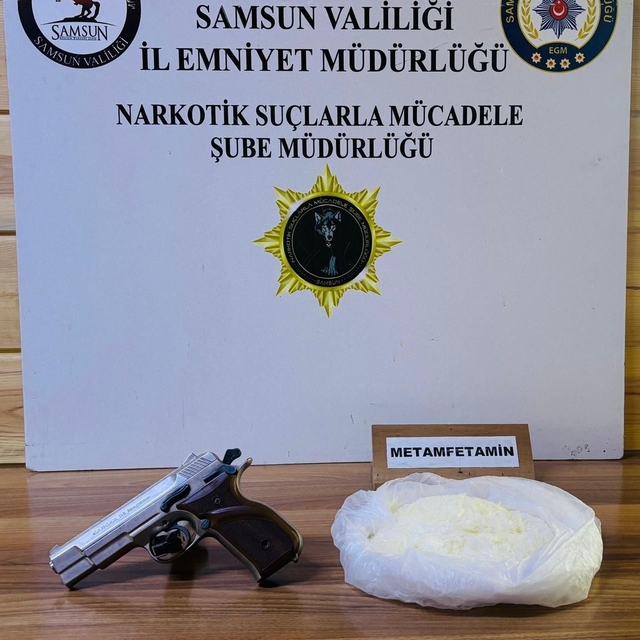 Samsun'da uyuşturucu operasyonunda 2 zanlı yakalandı