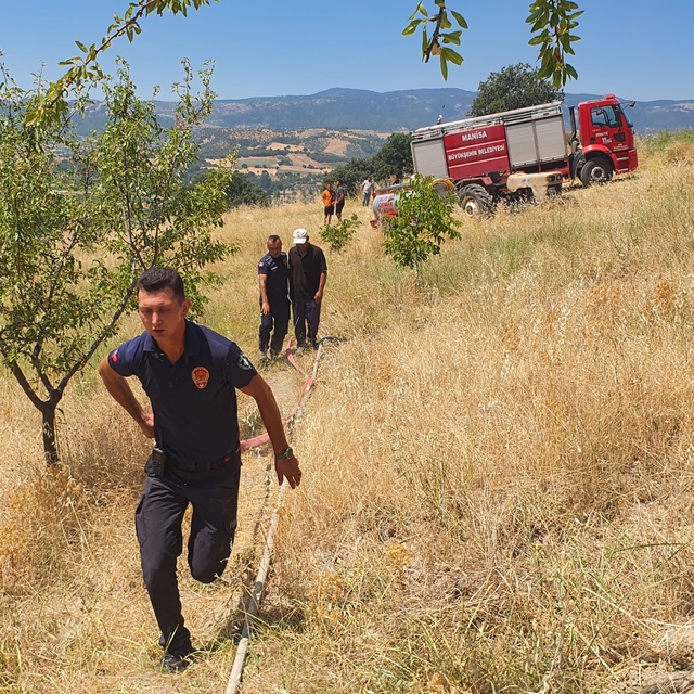 Manisa'da çıkan orman yangını kontrol altına alındı