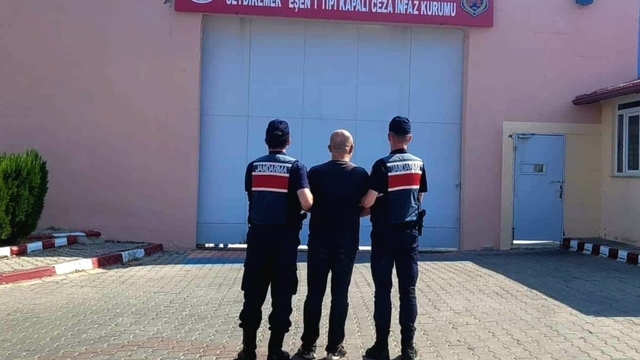Fethiye'de 12 yıl 8 ay hapis cezası bulunan hükümlü yakalandı