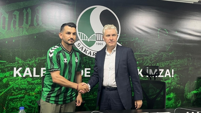 Sakaryaspor, Göktuğ Baytekin ve Emrah Başsan'ı transfer etti