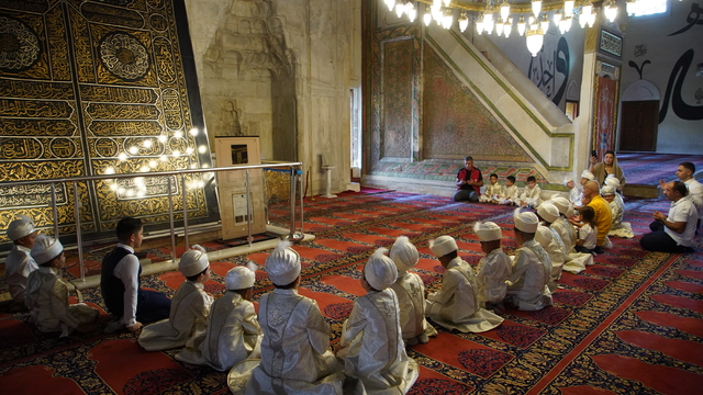 Edirne'de Vakıflar Bölge Müdürlüğünce sünnet şöleni düzenlendi