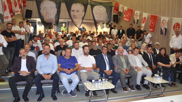 MHP Karamürsel İlçe Başkanlığı İstişare ve Değerlendirme Toplantısı yapıldı