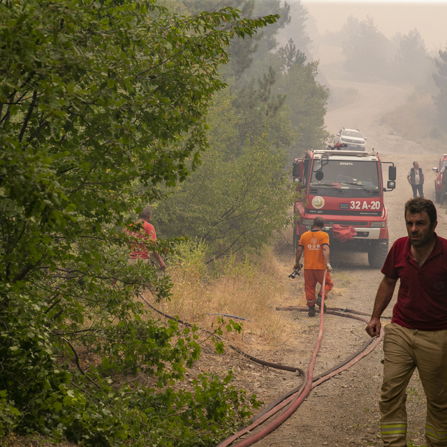 Karabük'teki orman yangınlarına 2. gününde müdahale sürüyor